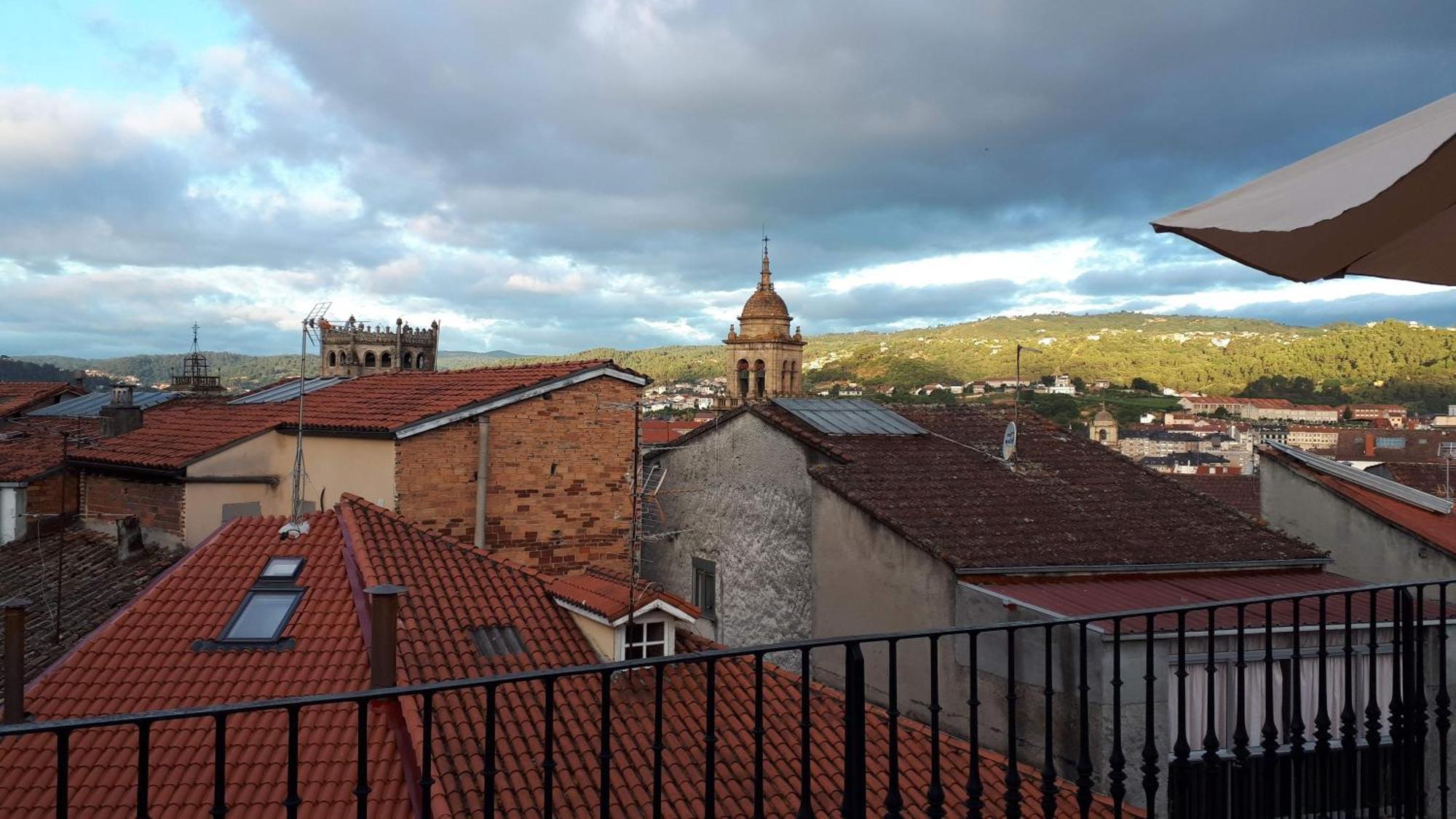 Apartamento Con Terraza En El Casco Historico Ourense Exterior foto